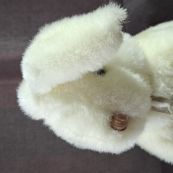 Vintage Gund Collector's Classic White Snowshoe Bunny Rabbit Plush VG- 11" 1986 - Picture 2 of 14